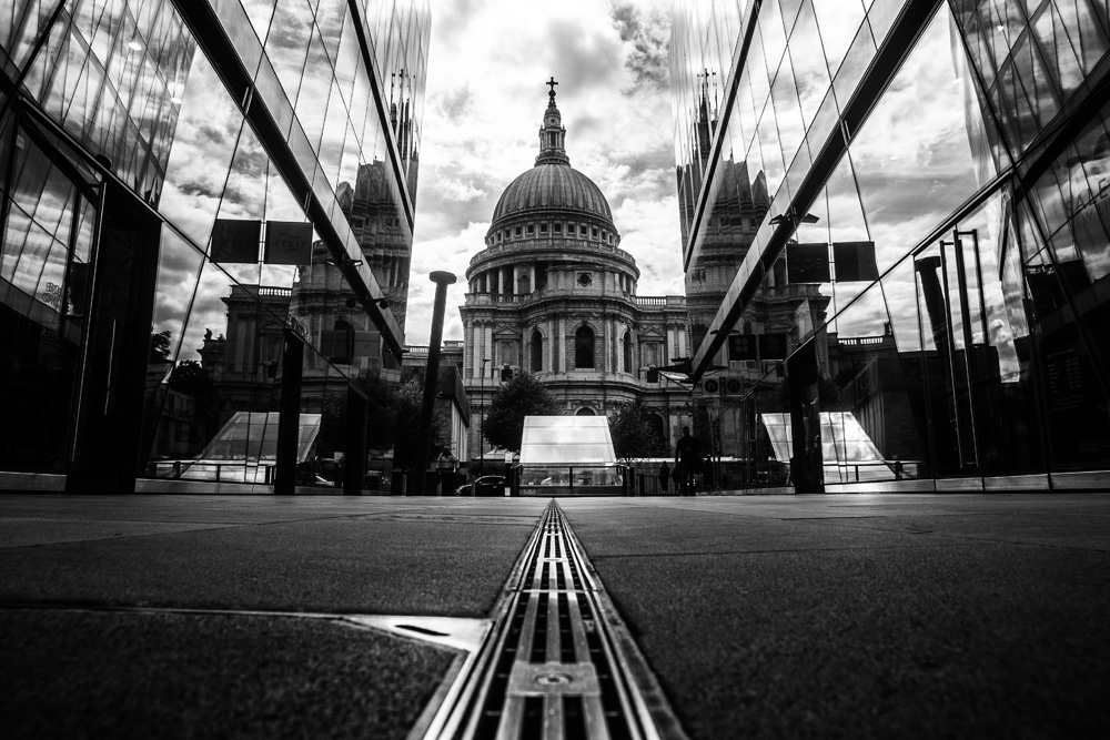 a view of saint paul's cathedral in London